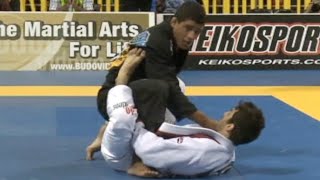 Gilbert "Durinho" Burns VS Lucas Lepri / World Championship 2011