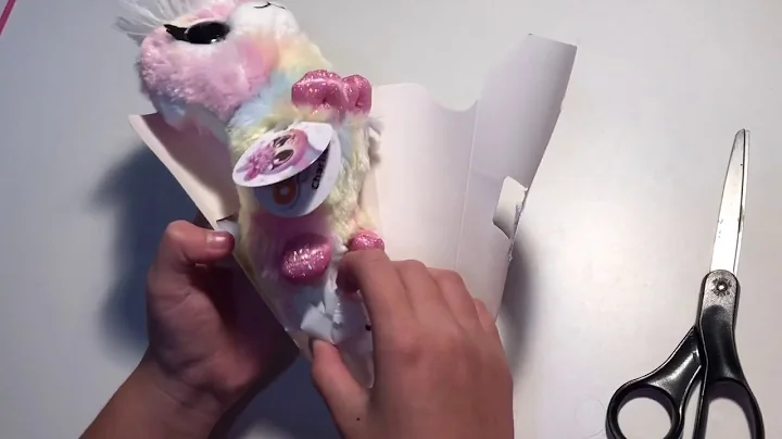 Unboxing A Zuru Coco Cone!