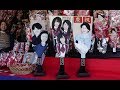 浅草で歳の市始まる＝平成の歴代「変わり羽子板」も展示