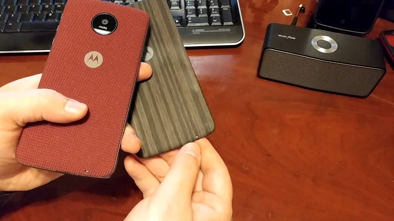 Motorola の新しいスタイルの Shell Moto Mods はカラフルなデザインと Gorilla Glass 5 を特徴としています