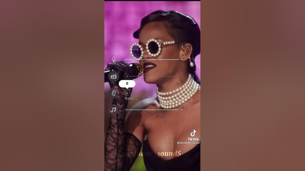 Diamonds by Rihanna | Victoria Secret Live Performance 2012 (no background music) Diamonds by Rihanna | Victoria Secret Live Performance 2012 (no background music)