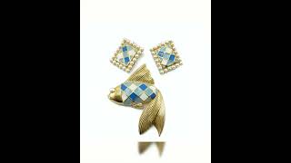 RARE Vintage VALENTINO Couture Gold with Bold Blue Enamel Fish Pin Brooch LARGE!