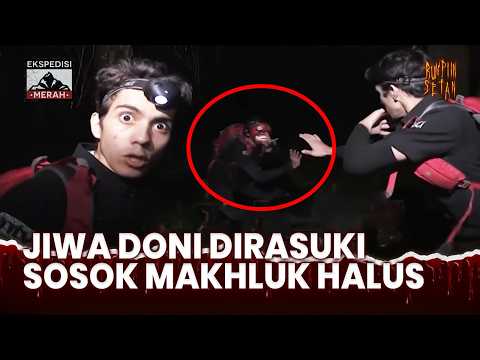 Gara2 Make Topeng Doni Kerasukan Arwah Sosok Penari | Ekspedisi Merah Eps 103 (2/3)