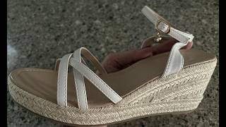 My initial thoughts on these wedge sandals! #ad