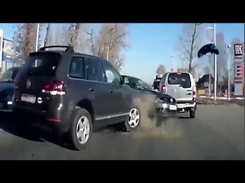 ავტოსაგზაო შემთხვევები-87