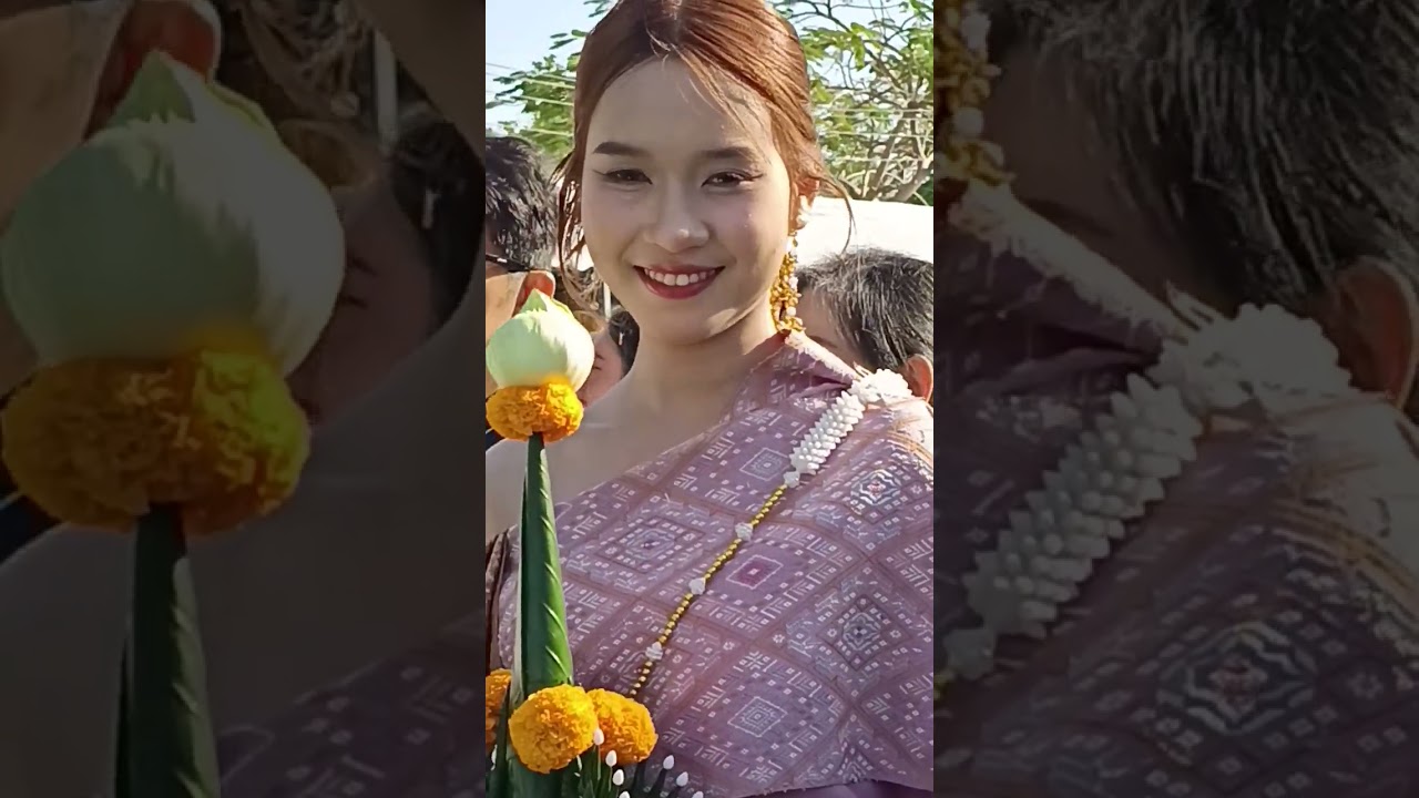 พิธีอัญเชิญพระอุปคุตลงสู่สะดือน้ำโขงครับ