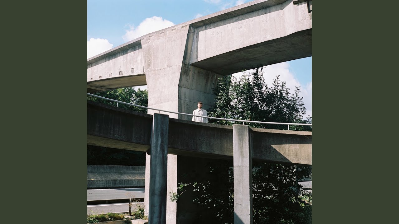 Extended Present auf YouTube ansehen Extended Present auf YouTube ansehen