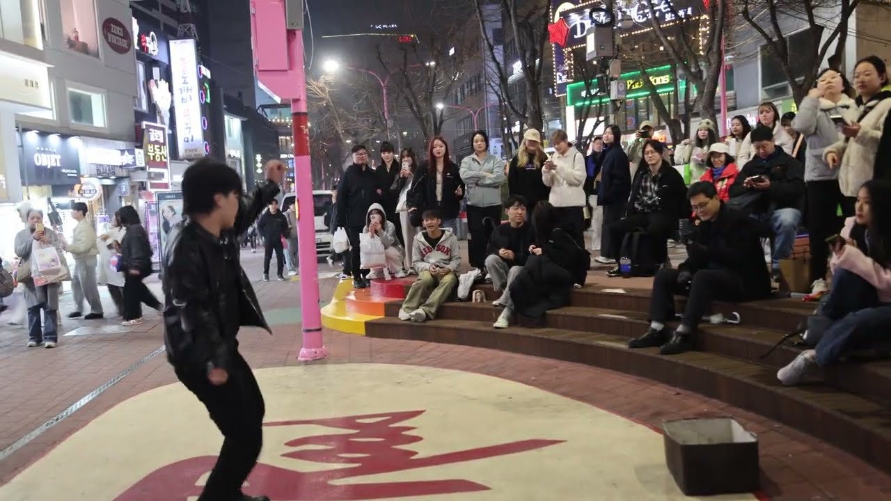 Kpop#JHKTV]#Hello hyunjin in hongdae kpop danceHype Boy#NewJeans#안녕하세#현진홍대케이팝댄스