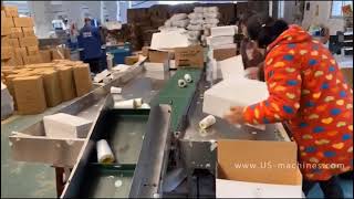 Automatic customized sewing thread rolls sleeve shrinking sealing packing machine with side labeling
