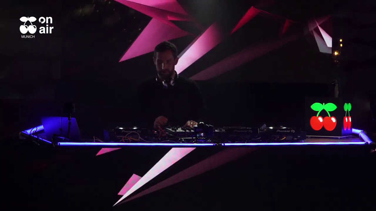 Pacha On Air #6 - Matthias Tanzmann