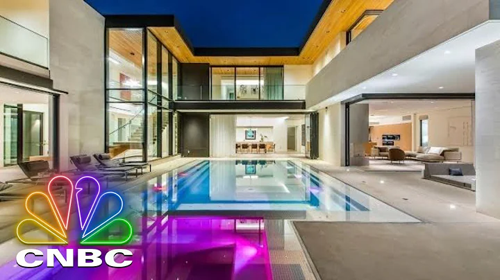 SHARK HOUSE MANSION WITH KEVIN O'LEARY | Secret Li...