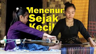 Wanita Baduy Saat Menenun: Video Kompilasi