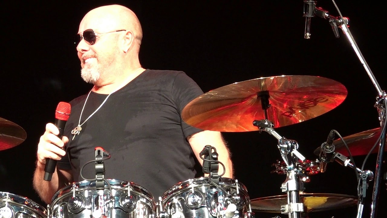 🡆 Jason Bonham Roasts Sammy Hagar as Sammy Makes a Drink On Stage [surpise ending] houston zoo