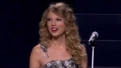 Taylor Swift  Fearless Tour LA 2010