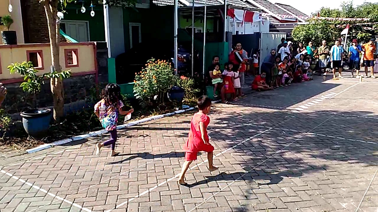 Lomba Unik Agustusan 2017 Heboh Dan Lucu Lari Bendera 06 YouTube Lomba Unik Agustusan 2017 Heboh Dan Lucu Lari Bendera 06 YouTube