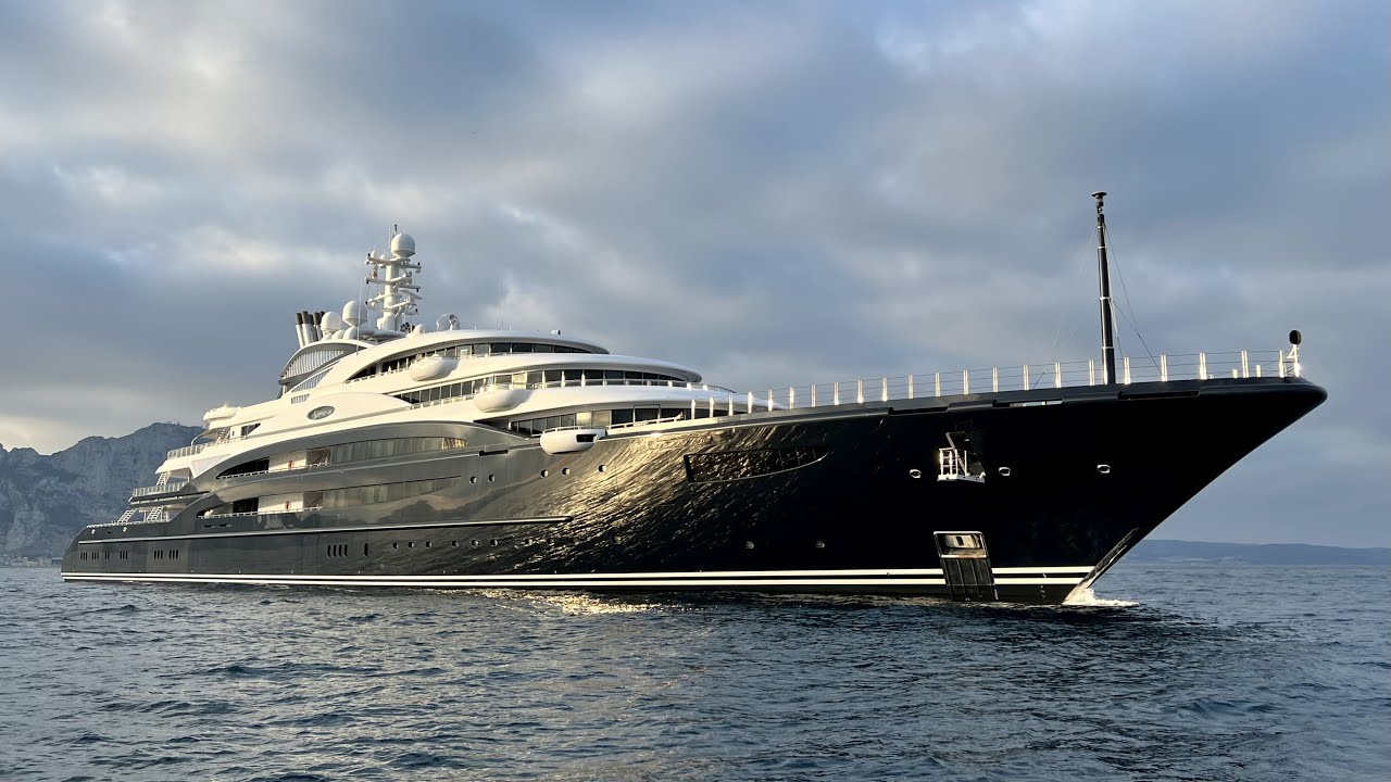 serene superyacht cost