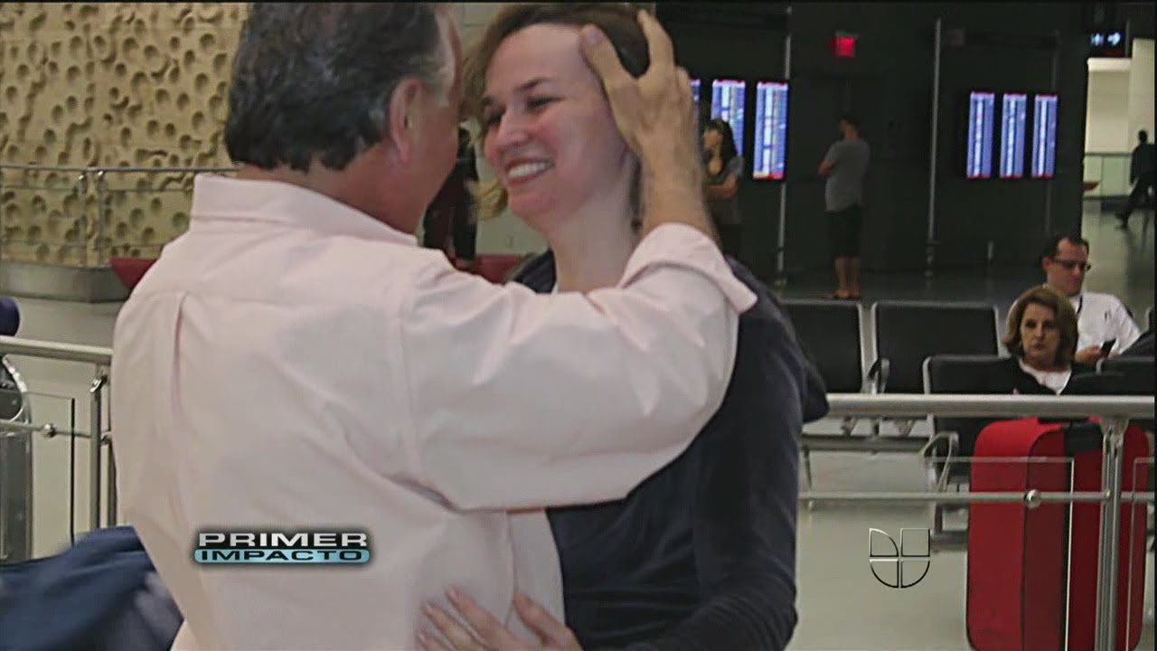 Primer Impacto - Un hombre encontró a su hija después de 30 años, al abrir página de redes sociales