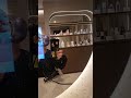 鏡の中のYouTubeを見ながらドライアーができるヒトリウエルネス 女性専用フィットネス&amp;美容サロン  よもぎ蒸しもあるよ  八王子16号バイパス沿いのお城の2階