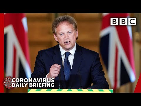 Coronavirus: UK minister quizzed on PM aide's lockdown journey – Covid-19 Government Briefing 🔴  BBC