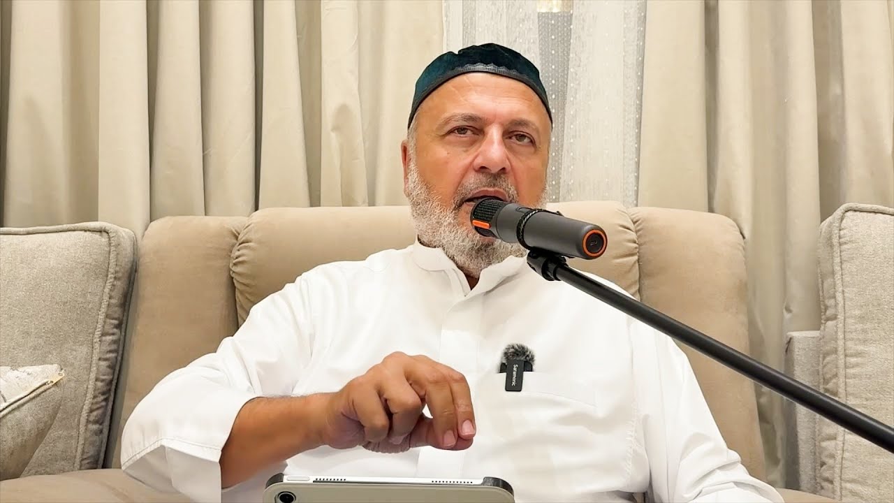 درس في التحذير من الغضب والفخرِ والحثّ على الصمت والقناعة بالقليل وبيان عقيدة أهل السنة والجماعة.