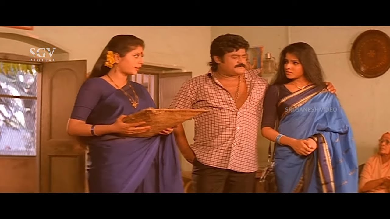 Jaggesh Takes Lover To Bed Room In Front of Wife | Marikannu Horimyage  Kannada Movie Scene - YouTube