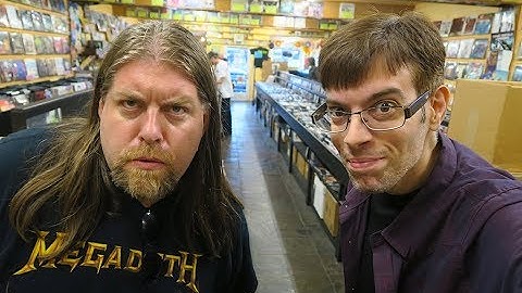 Blu Ray/DVD Hunting -  Mom and Pop Record Shops !!!