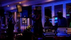 Live Music in the News Café - Durasi: 0:24. Live Music in the News Café - Durasi: 0:24.