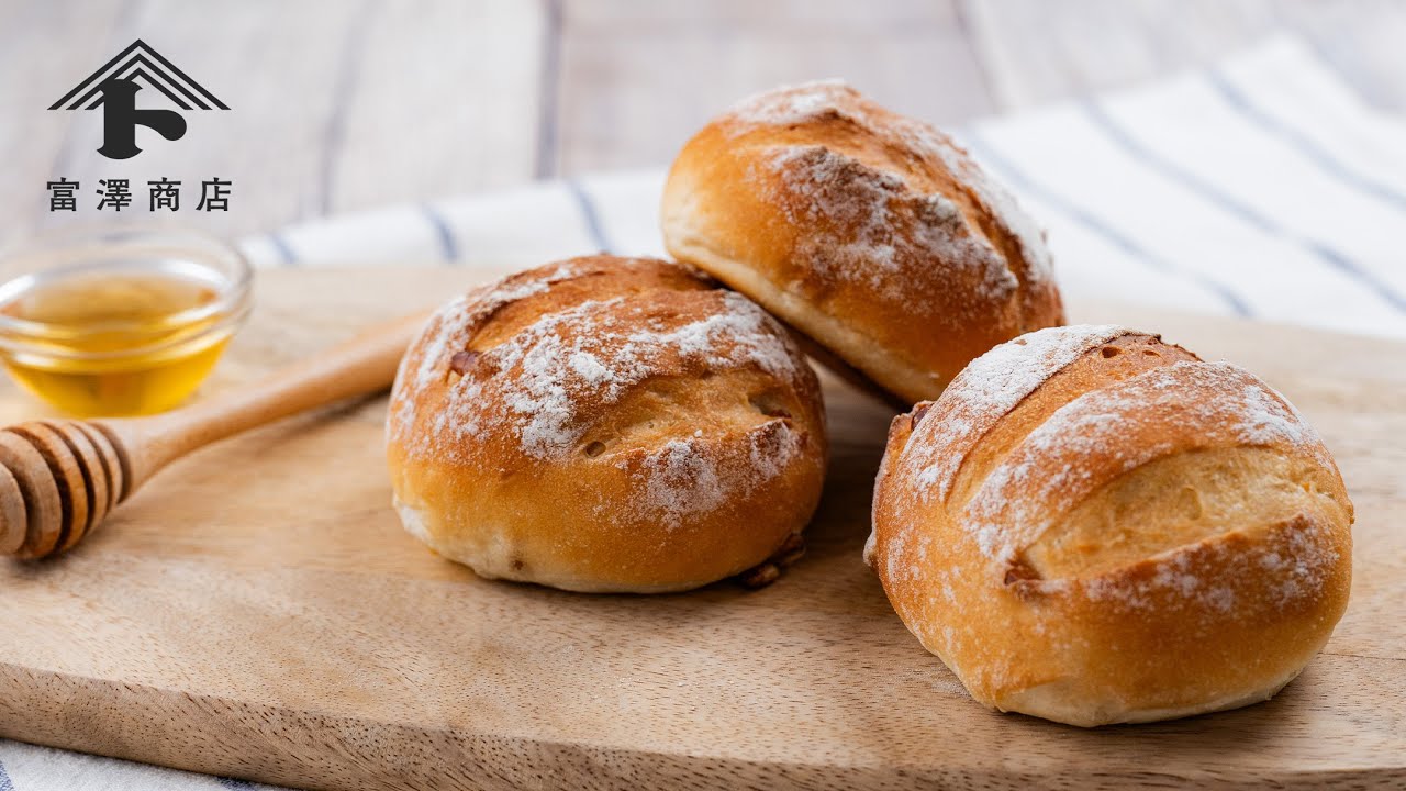 はちみつと松の実のプチパン | レシピ | 富澤商店