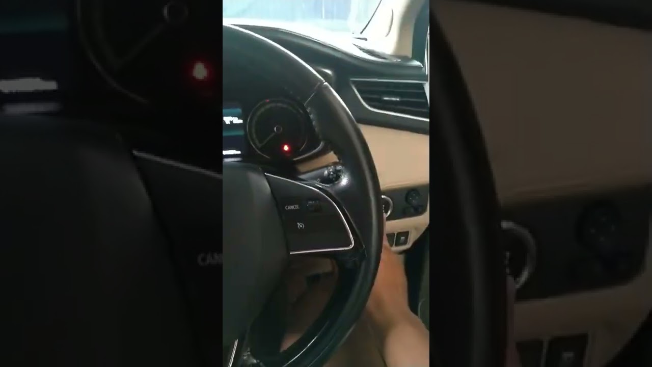 Mitsubishi Xpander startup 