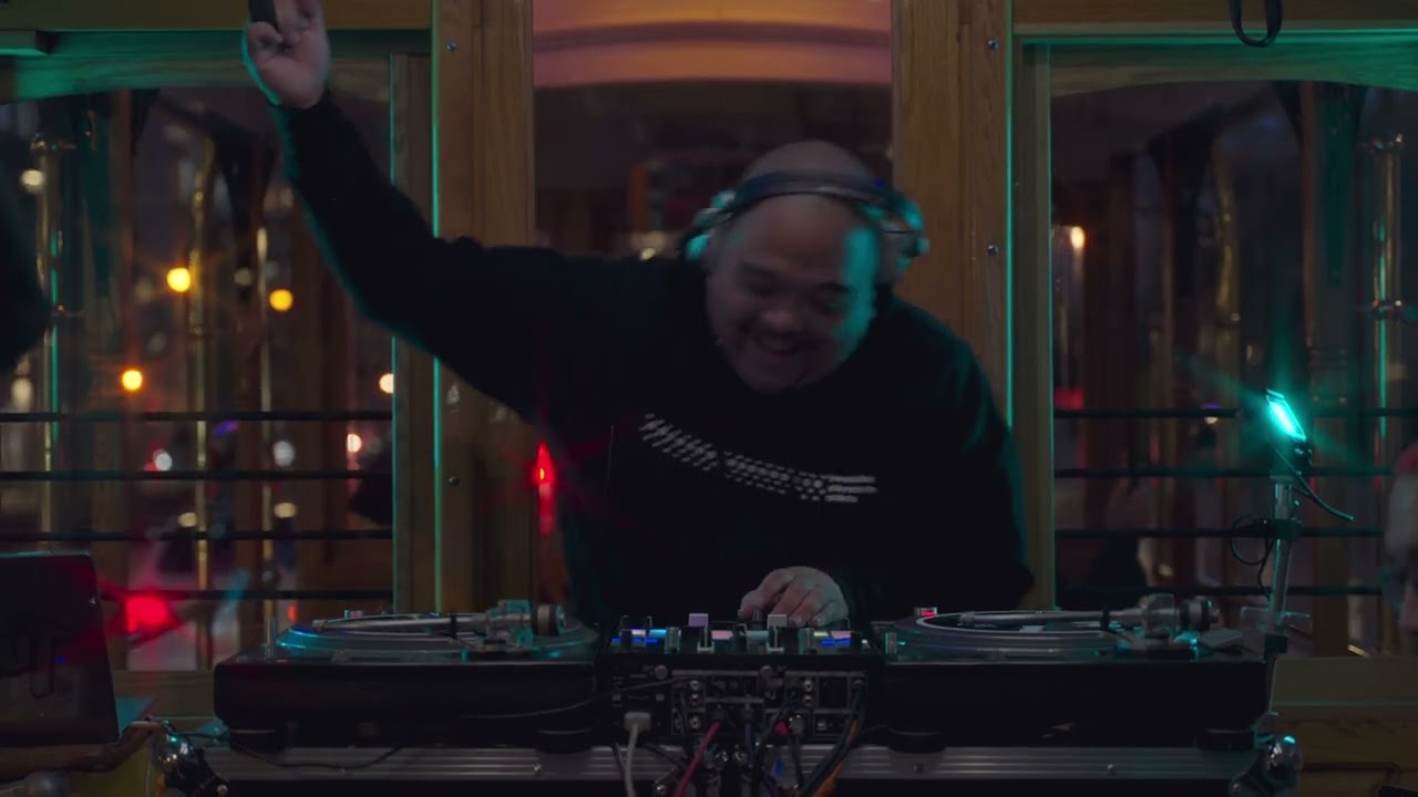 1999 WRITE THE FUTURE, I Know It's Late - DJ mix series featuring Invisibl Skratch Piklz