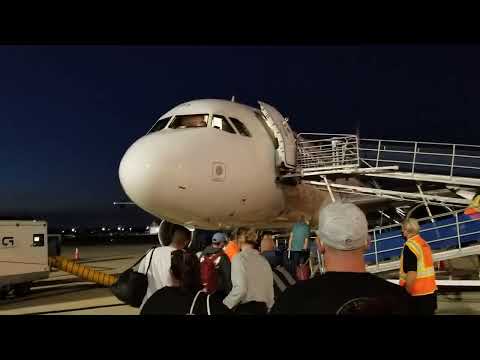 Video: A fluturon Allegiant Air jashtë Albany NY?