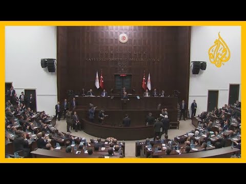 وسائل إعلام تركية: حزب العدالة والتنمية سيقدم مذكرة للبرلمان تخول الحكومة إرسال قوات لليبيا 🇹🇷 🇱🇾