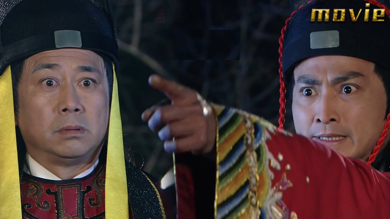 年度最慫反派！郭槐夜襲反被展昭一個動作嚇到尿褲子，連滾帶爬逃跑時還撞翻了夜壺！#movie #drama#武俠 #動作