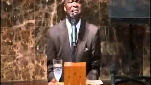 Clinton McFarland singing "Thank You Lord"