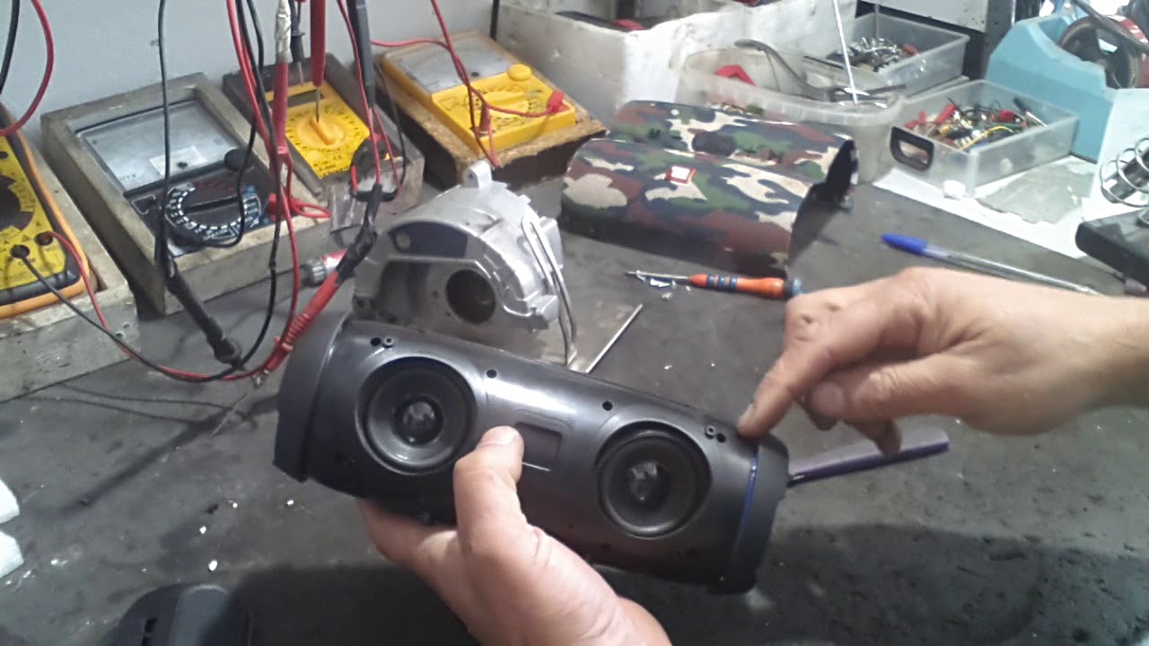 abrindo jbl charge 3