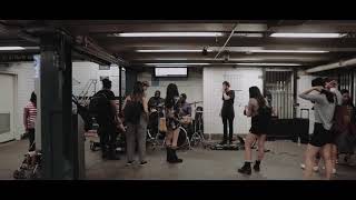 KATIE - "remember" Live (Busking in NYC) LEGENDADO PT BR