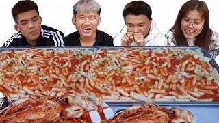 Hưng Troll | Thử Thách Người Cuối Cùng Ngừng Ăn Tokbokki Hàn Quốc Thắng Nhận 500$