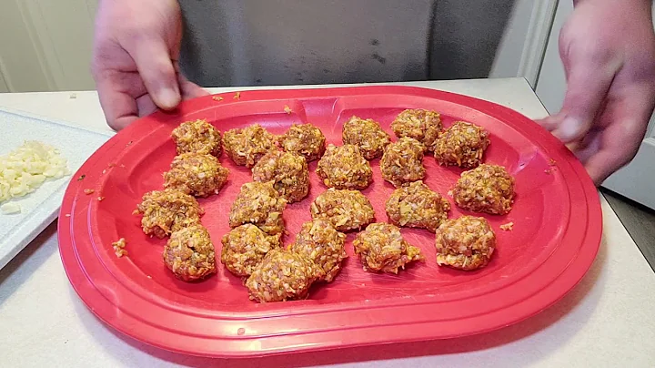 Garlic meatballs with zoodles!!