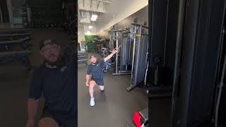 Cable 1/2 Kneeling Single Arm Lat Pull-in
