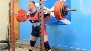 300kg/661lbs Squat x 2 reps @ RPE 8 (ALL TIME PB!!!!!!!!!!)