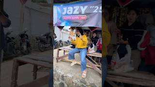 Sitting At A Food Stall A Girl In A Yellow Dress Gets Attacked By A Horsedrawn Carriage And Bec