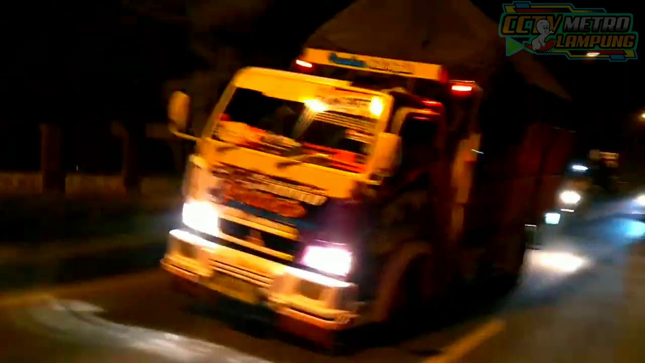  DJ  gaun  merah  Ferdi truk  oleng  trukoleng YouTube