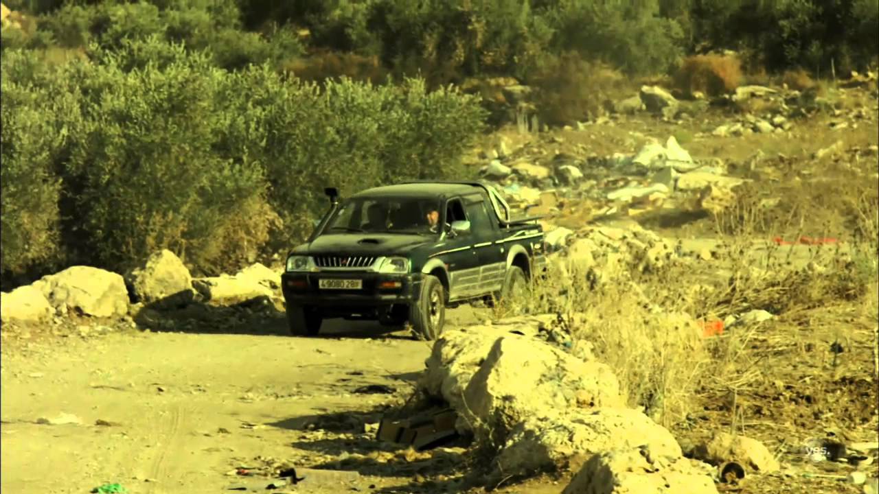 ישראלים תומכי bds פאודה: דורון מקבל סיוע בדרכים