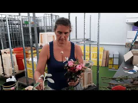 Vídeo: Ram De Casament De Bricolatge
