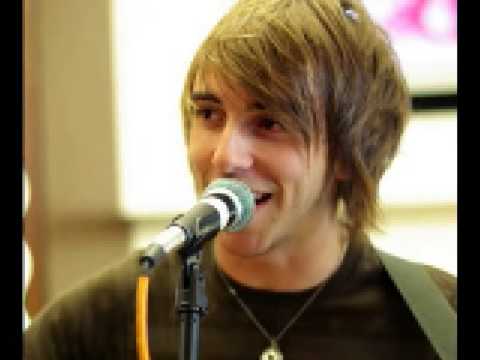 Top 15 Hottest Guys In Bands!
