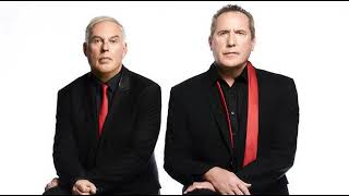 OMD - Slow Train (Lyrics+Español)