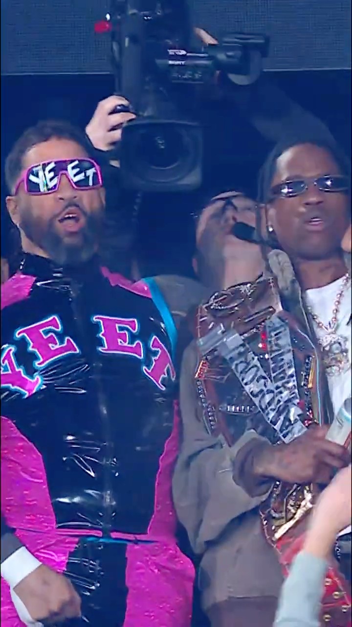 Best Jey Uso entrance EVER ?? #RAWonNetflix #WWERaw