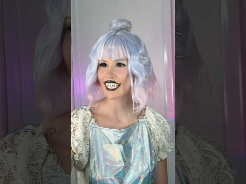 Je vais aller consulter car j’ai fais le cosplay d’une Bulle du digital circus 😂