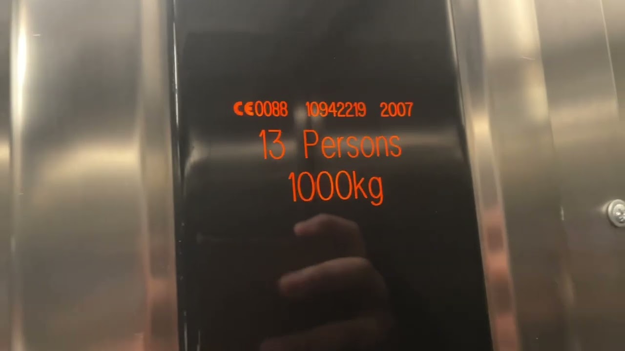2007 Kone Ecodisc Lift H&M Silverburn