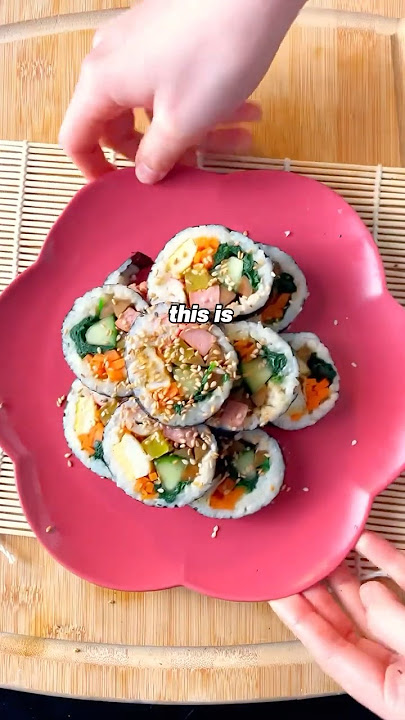 Sushi vs. Kimbap #sushi #koreanfood #kimbap #koreanfood #japanesefood